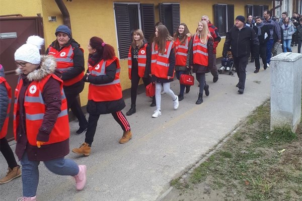 U projektu Živjeti zdravo hodali i volonteri koprivničkog Crvenog križa